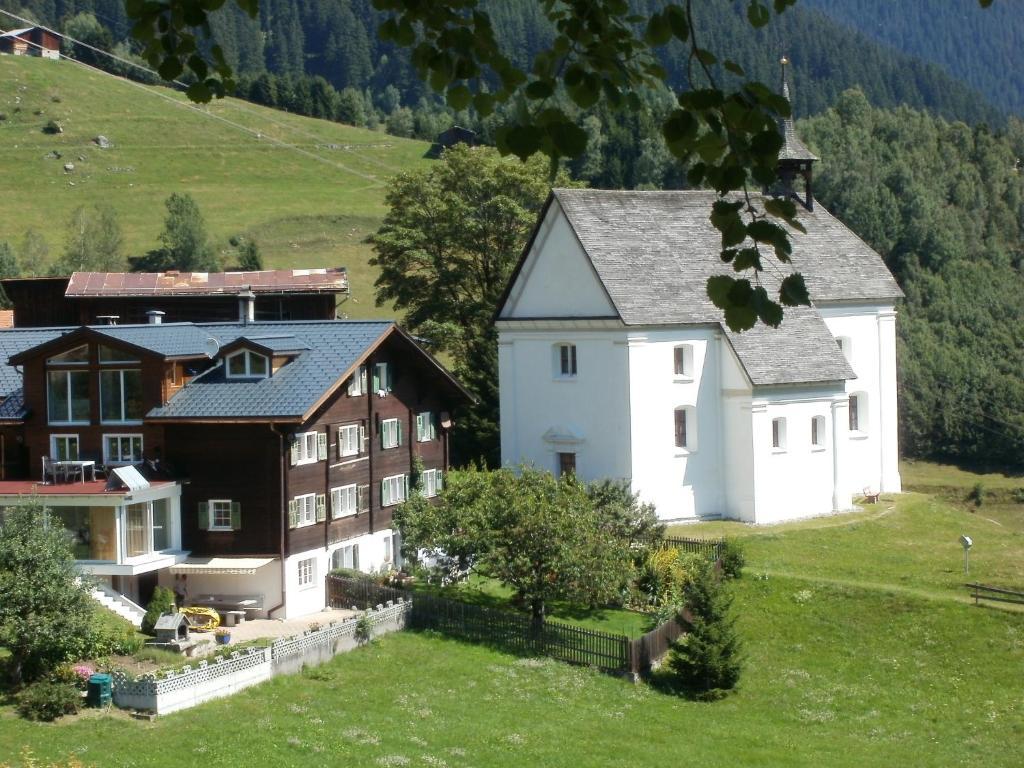 Pez Ault Hotel 3*