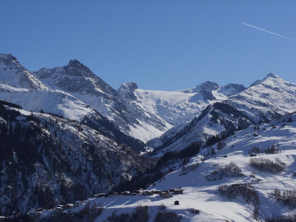 Pez Ault 3* Disentis